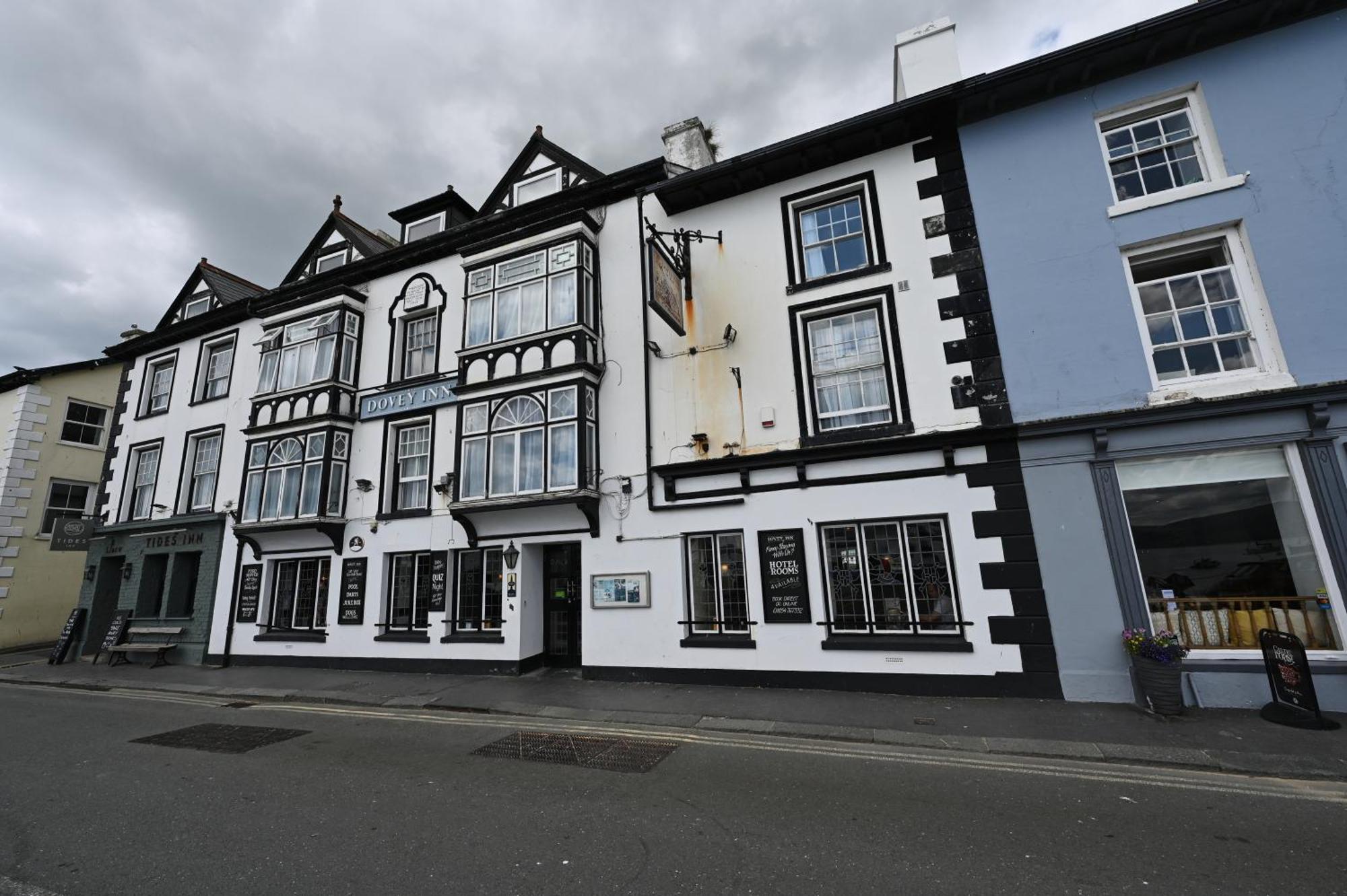 Dovey Inn Aberdyfi Exterior foto